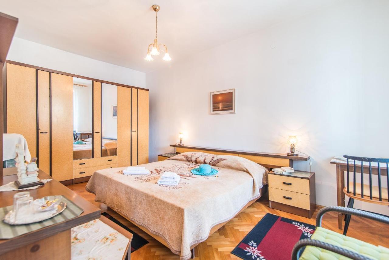 Room Sandra Rabac Exterior photo